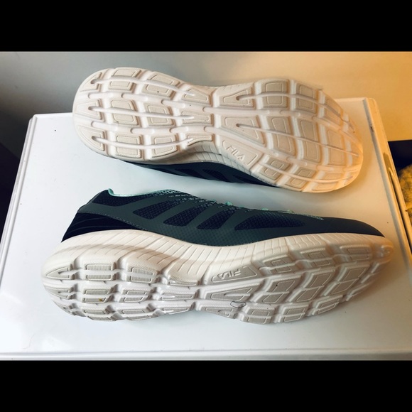 Women’s Fila Memory Speedstride Blue Sneaker SZ 11 - Picture 5 of 6